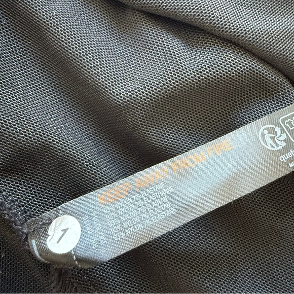 NWT!!! Anthropologie black sheer long dress size M Retail 118$ - Picture 8 of 8